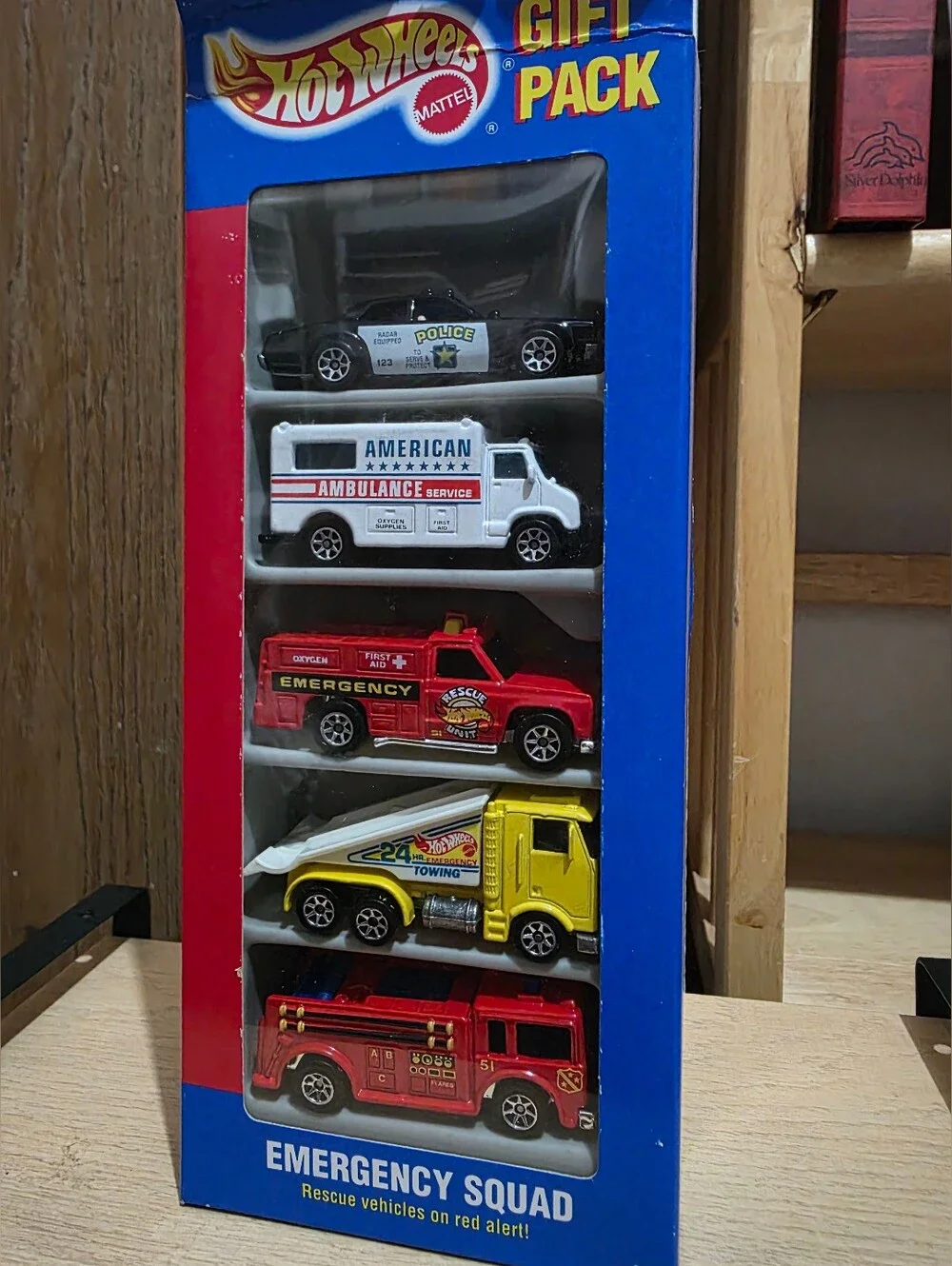 Hot Wheels Emergency Squad Gift Pack Mattel 1994